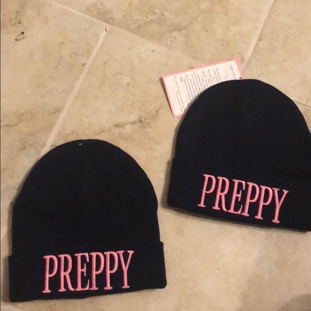 NWT Jadelynn Brooke Beanie